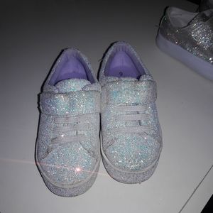Girls Glitter tennis shoes